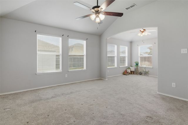 820 Forest Heights Drive, Fort Worth, TX 76036