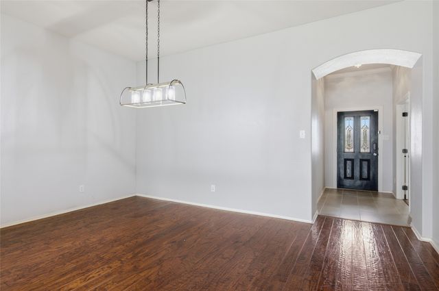 820 Forest Heights Drive, Fort Worth, TX 76036