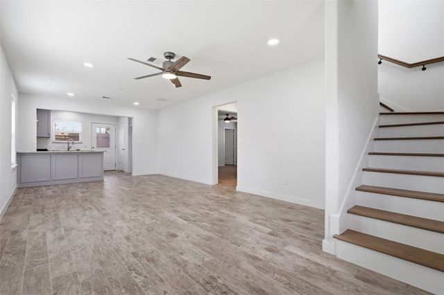 10103 Goldcrest Street, Houston, TX 77076