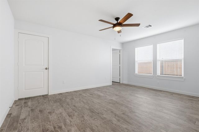 10103 Goldcrest Street, Houston, TX 77076