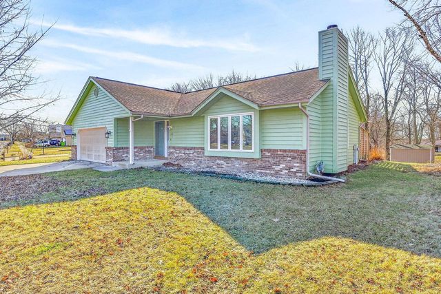 605 Cleveland AVENUE, Hartford, WI 53027