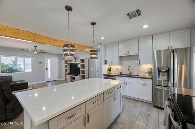 7319 E ROOSEVELT Street, Scottsdale, AZ 85257