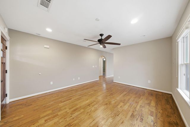 1110 E 26th Street, Houston, TX 77009