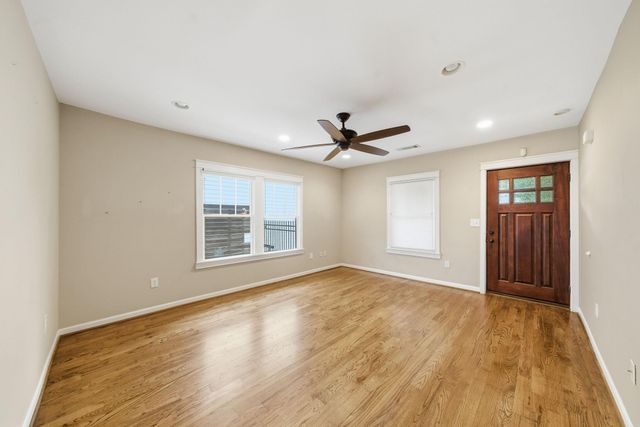 1110 E 26th Street, Houston, TX 77009