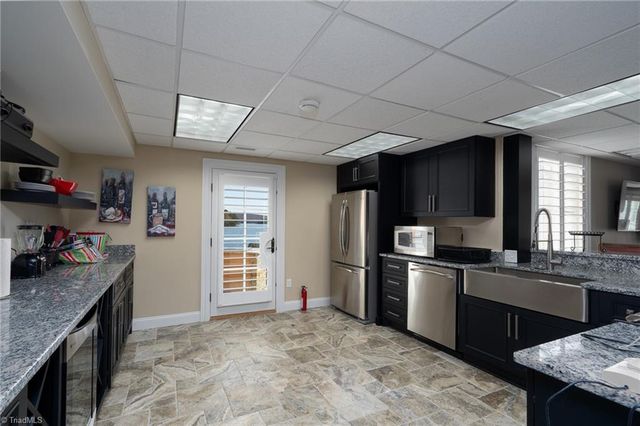 444 Glenbrook Spring, New London, NC 28127