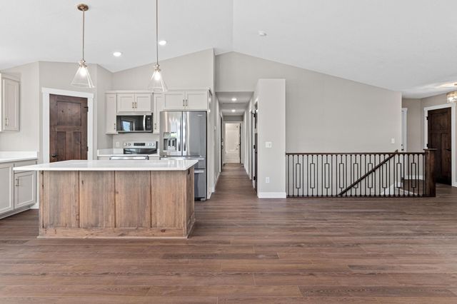 363 Candy Lane, River Falls, WI 54022