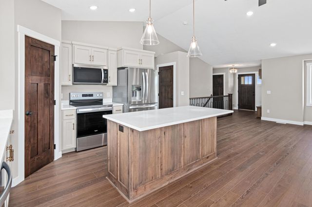 363 Candy Lane, River Falls, WI 54022
