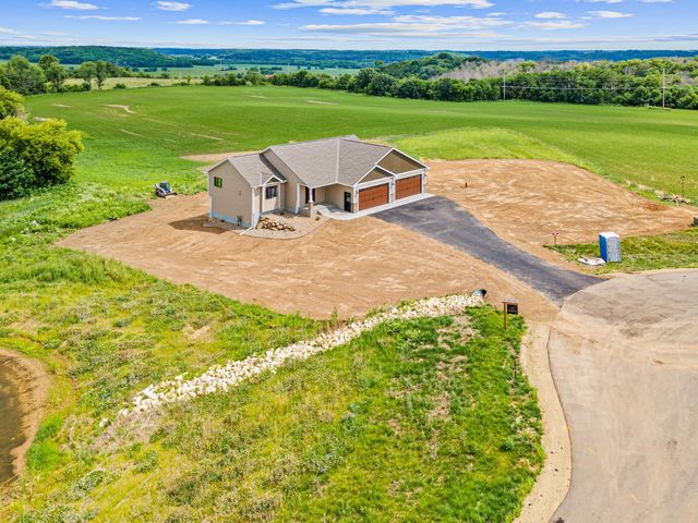 363 Candy Lane, River Falls, WI 54022