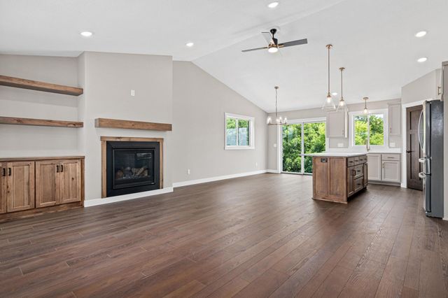 363 Candy Lane, River Falls, WI 54022
