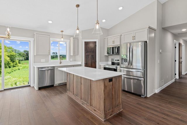 363 Candy Lane, River Falls, WI 54022