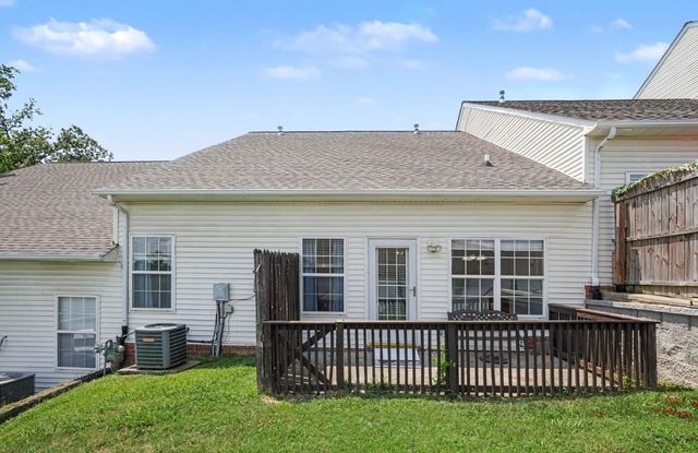 221 Wyndom Ct, Goodlettsville, TN 37072