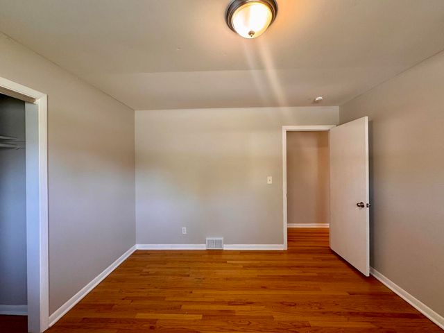 425 Cottonwood Road, Frankfort, IL 60423