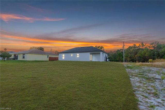 556 Woodview DR, Lehigh Acres, FL 33972