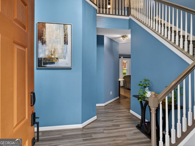 807 Edgeley Lane, Lawrenceville, GA 30044