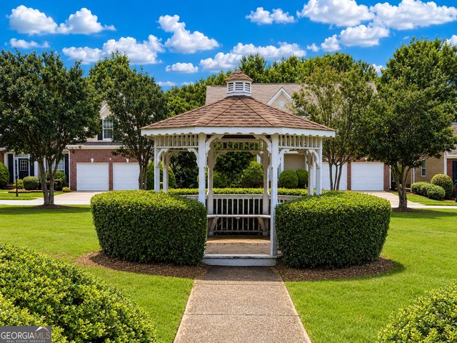 807 Edgeley Lane, Lawrenceville, GA 30044