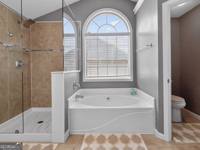 807 Edgeley Lane, Lawrenceville, GA 30044