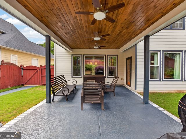 807 Edgeley Lane, Lawrenceville, GA 30044