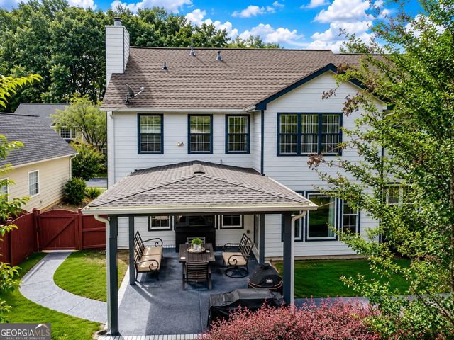 807 Edgeley Lane, Lawrenceville, GA 30044