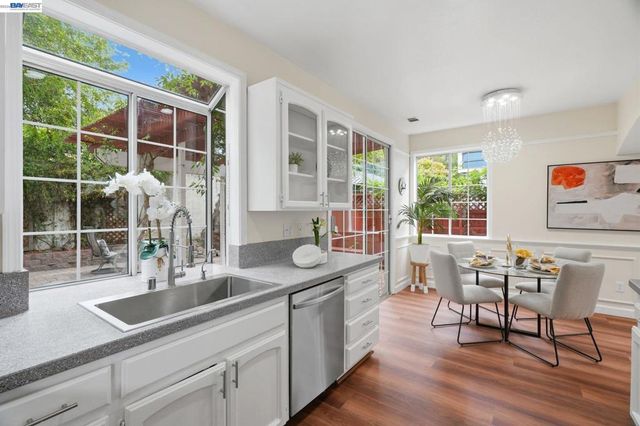 34161 Finnigan Ter, Fremont, CA 94555
