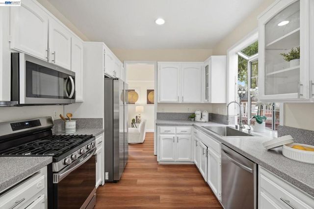 34161 Finnigan Ter, Fremont, CA 94555