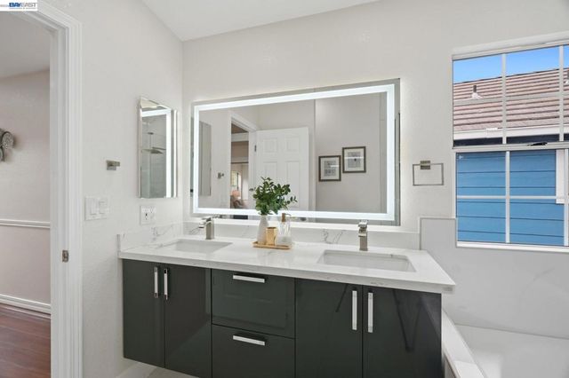 34161 Finnigan Ter, Fremont, CA 94555