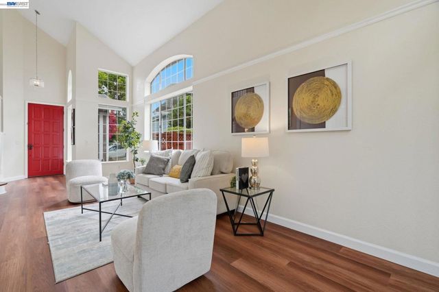 34161 Finnigan Ter, Fremont, CA 94555