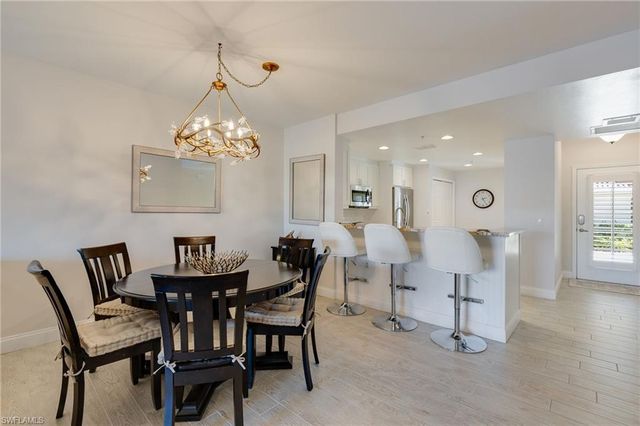 3029 Driftwood WAY # 3301, Naples, FL 34109