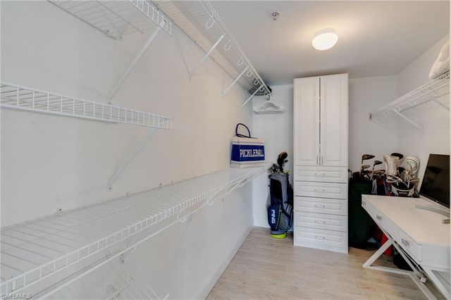 3029 Driftwood WAY # 3301, Naples, FL 34109