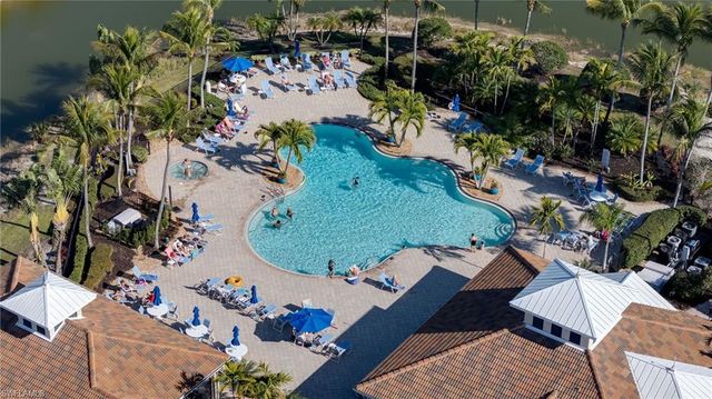 3029 Driftwood WAY # 3301, Naples, FL 34109