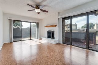 18 Park Lane, Bedford, TX 76021