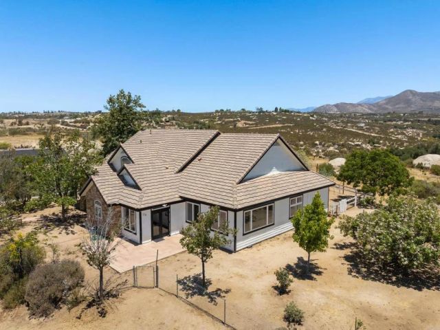 44075 Timber Trail, Hemet, CA 92544