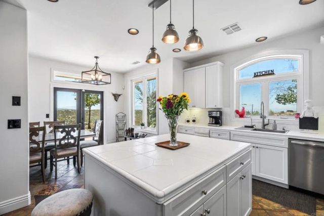 44075 Timber Trail, Hemet, CA 92544