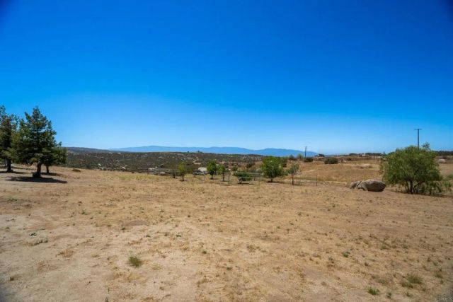 44075 Timber Trail, Hemet, CA 92544