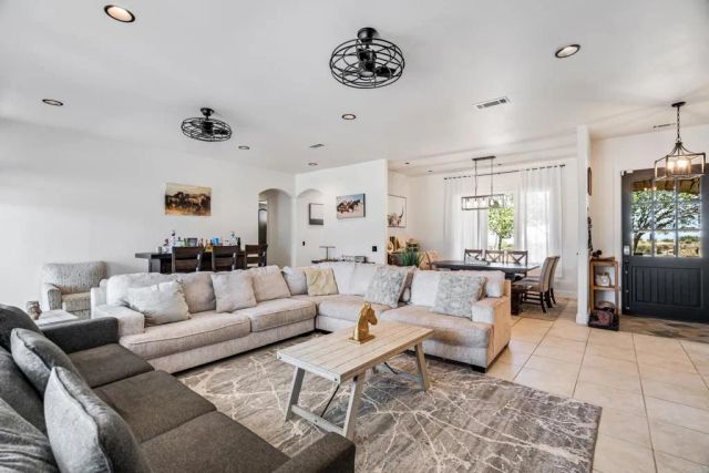 44075 Timber Trail, Hemet, CA 92544