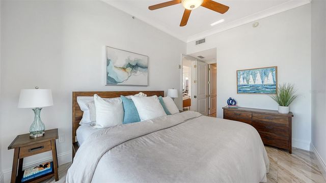 1350 MAIN STREET PH-1701, Sarasota, FL 34236