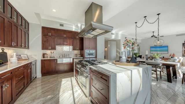 1350 MAIN STREET PH-1701, Sarasota, FL 34236