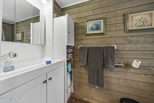 53 Stokes Street, Freehold, NJ 07728