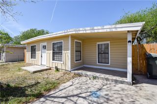 4613 Odem Dr, Corpus Christi, TX 78415