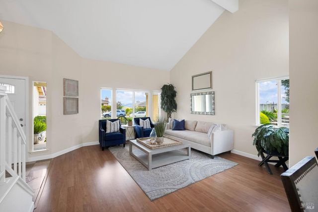 614 Britannia Dr, Vallejo, CA 94591