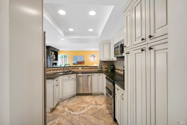 614 Britannia Dr, Vallejo, CA 94591