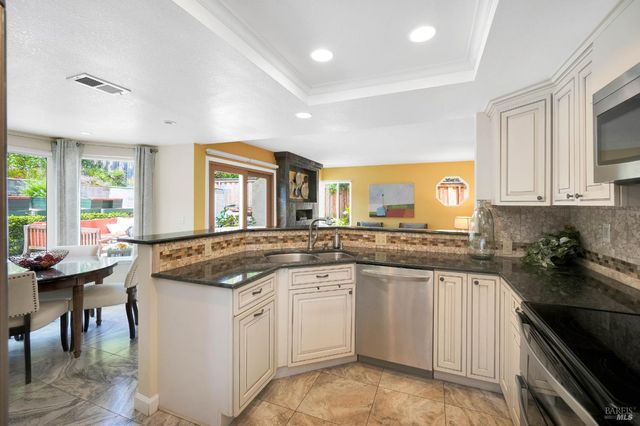 614 Britannia Dr, Vallejo, CA 94591