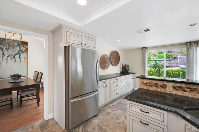 614 Britannia Dr, Vallejo, CA 94591