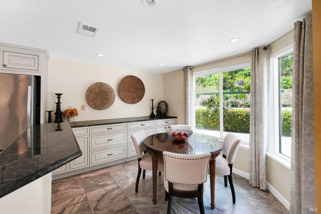 614 Britannia Dr, Vallejo, CA 94591