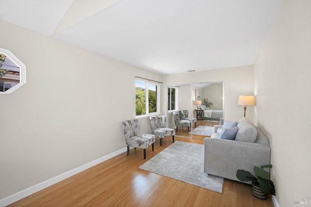 614 Britannia Dr, Vallejo, CA 94591