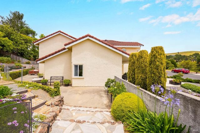 614 Britannia Dr, Vallejo, CA 94591