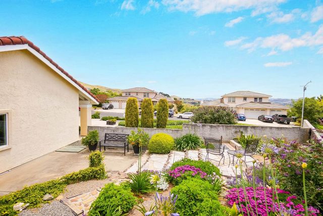 614 Britannia Dr, Vallejo, CA 94591
