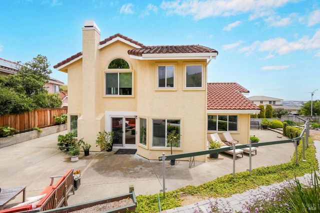 614 Britannia Dr, Vallejo, CA 94591