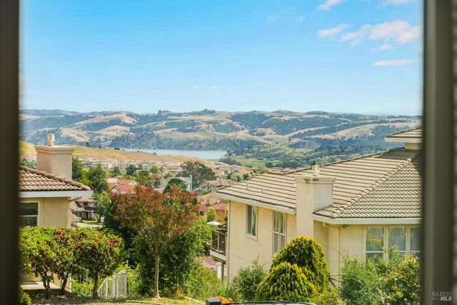 614 Britannia Dr, Vallejo, CA 94591