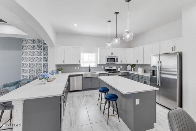 10705 Troy Aikman Drive, El Paso, TX 79924