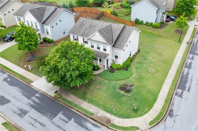 1202 Lincoln Lane, Braselton, GA 30517